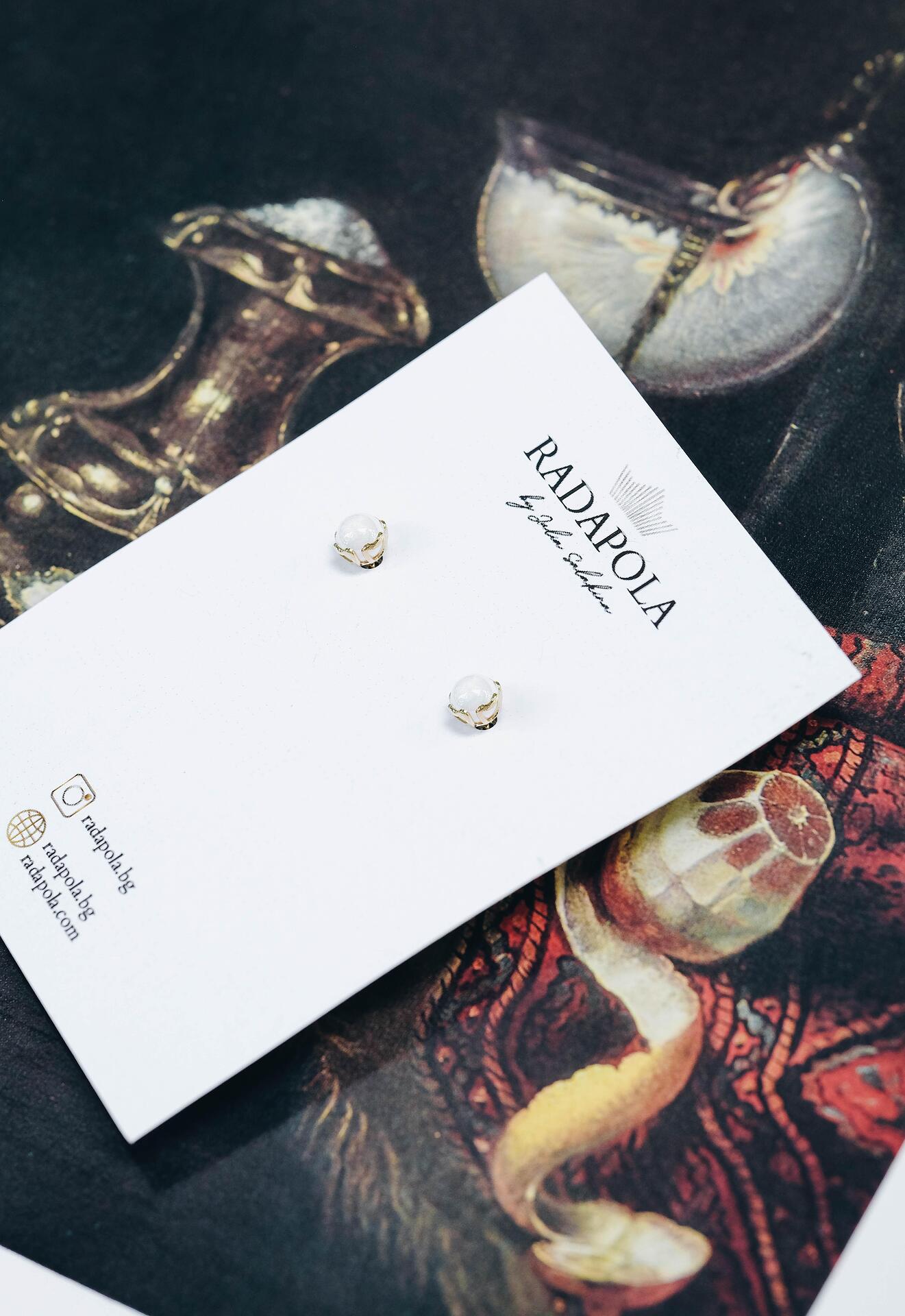 Fine pearl earrings