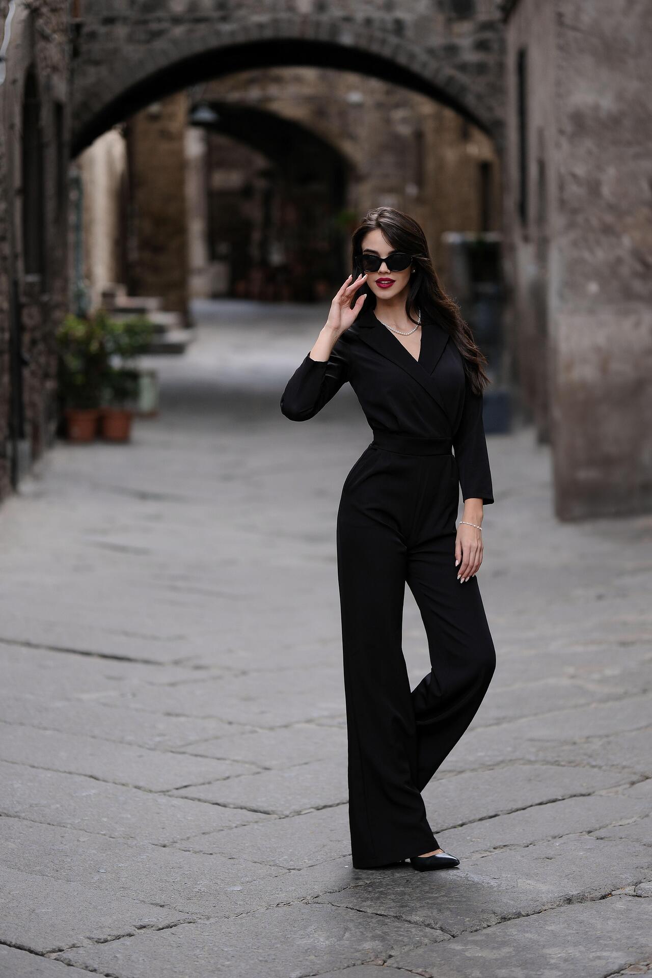 Jumpsuit in black: Laurent