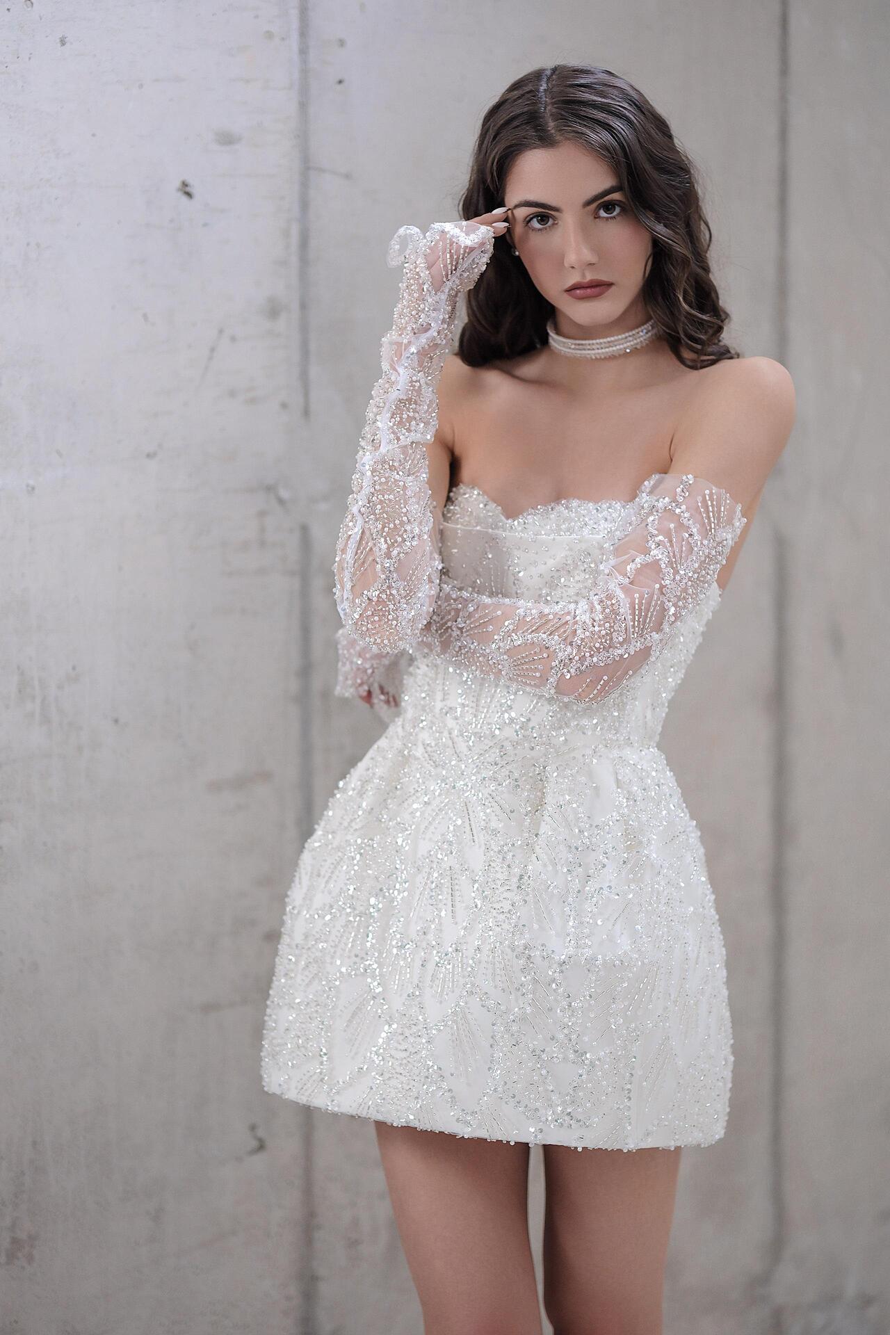 Short corset dress with crystals: Medeline