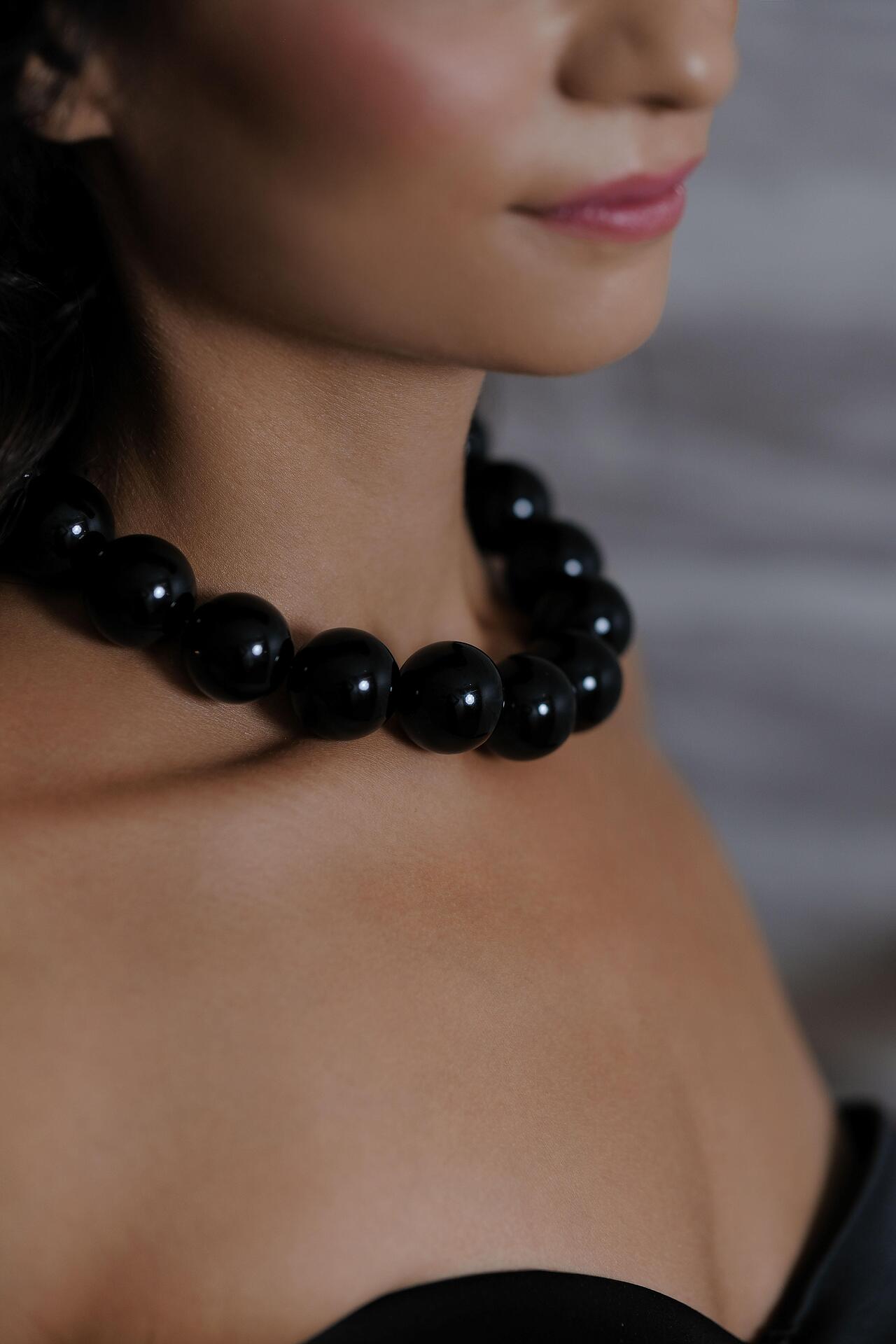 Chunky bead necklace: Chloe 