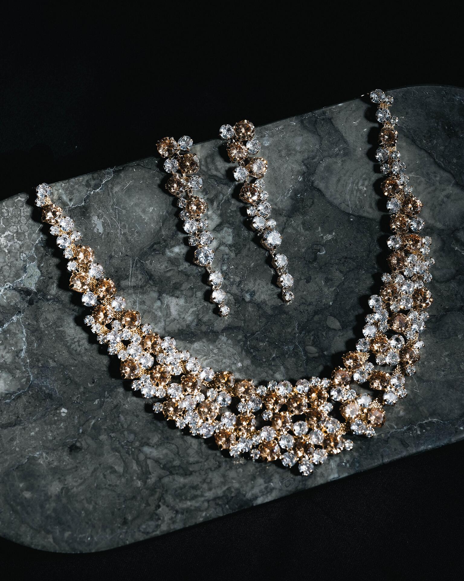 Earring and necklace set: Castle