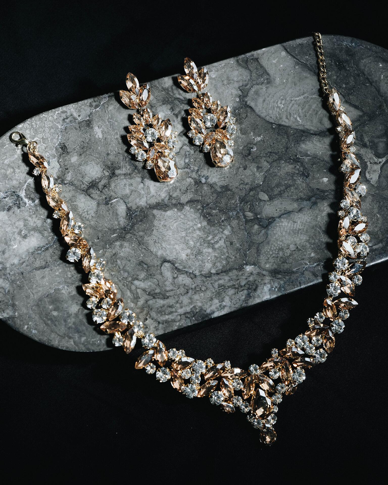 Necklace and earrings set: Salted Caramel