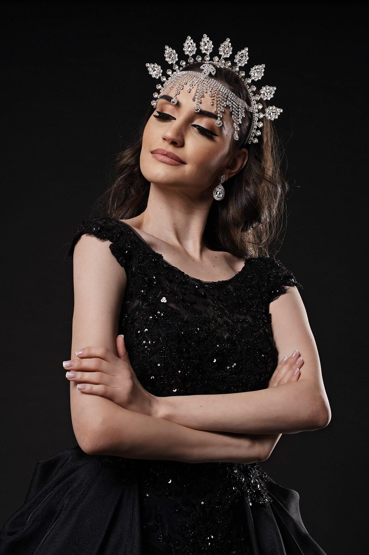 Crown: Arabian Queen