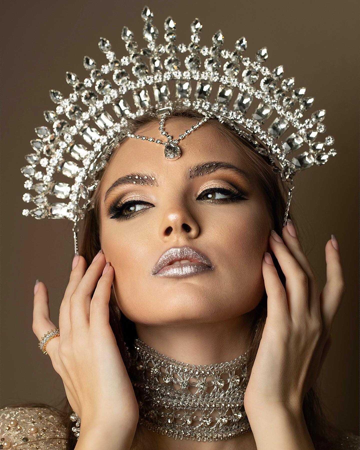 Crown: Empress