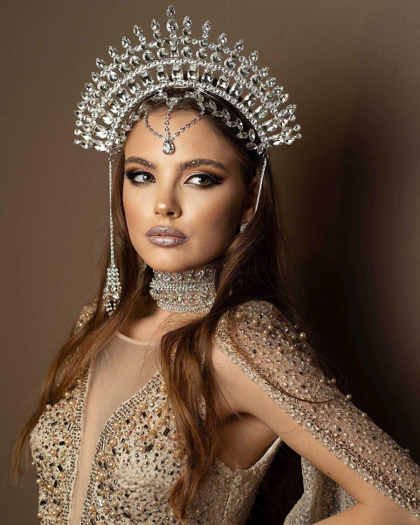 Crown: Empress