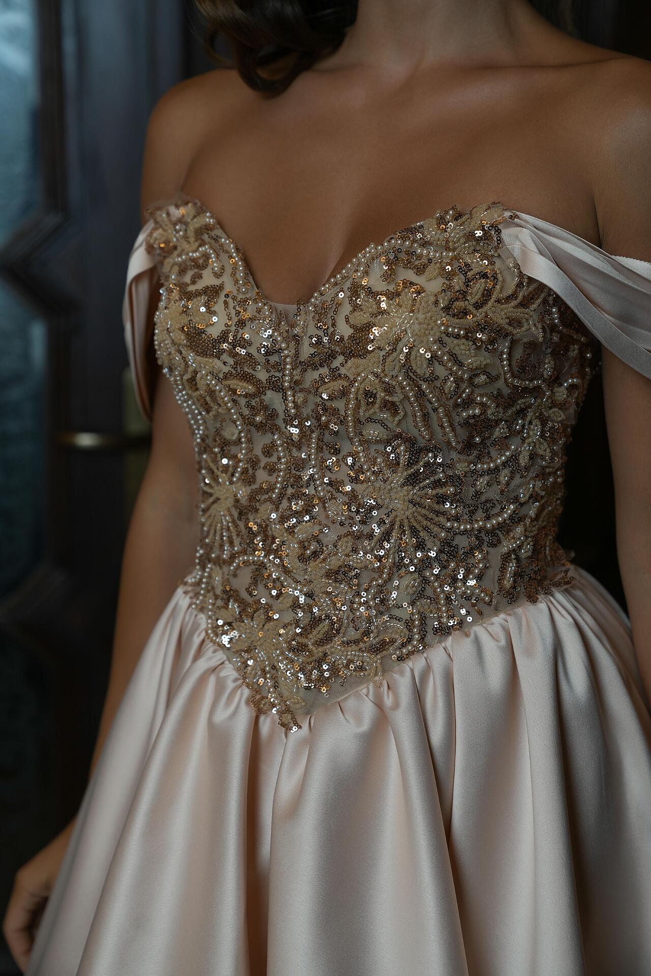 Corset dress: Mireya