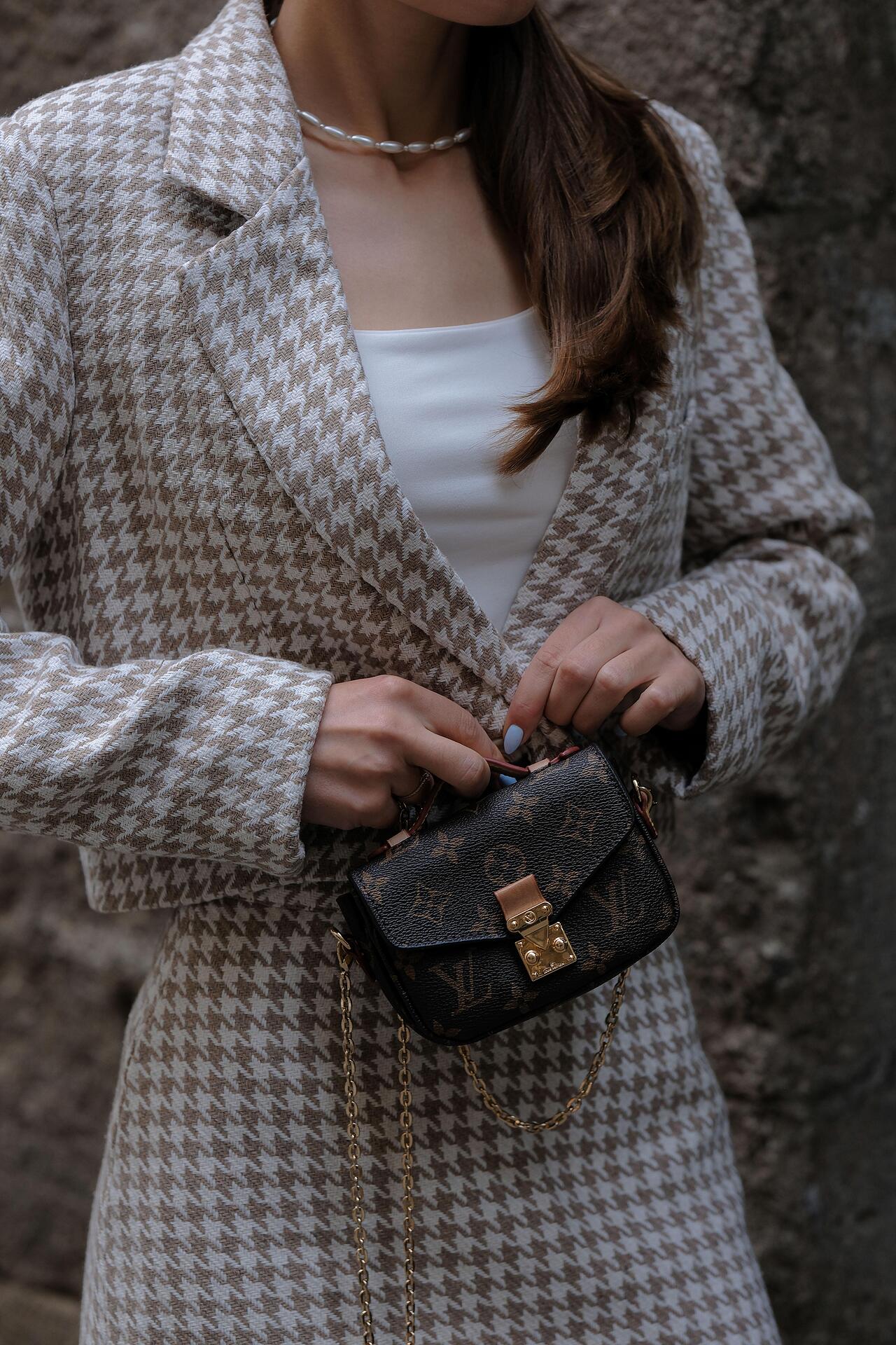Two-piece suit in beige: Natali 