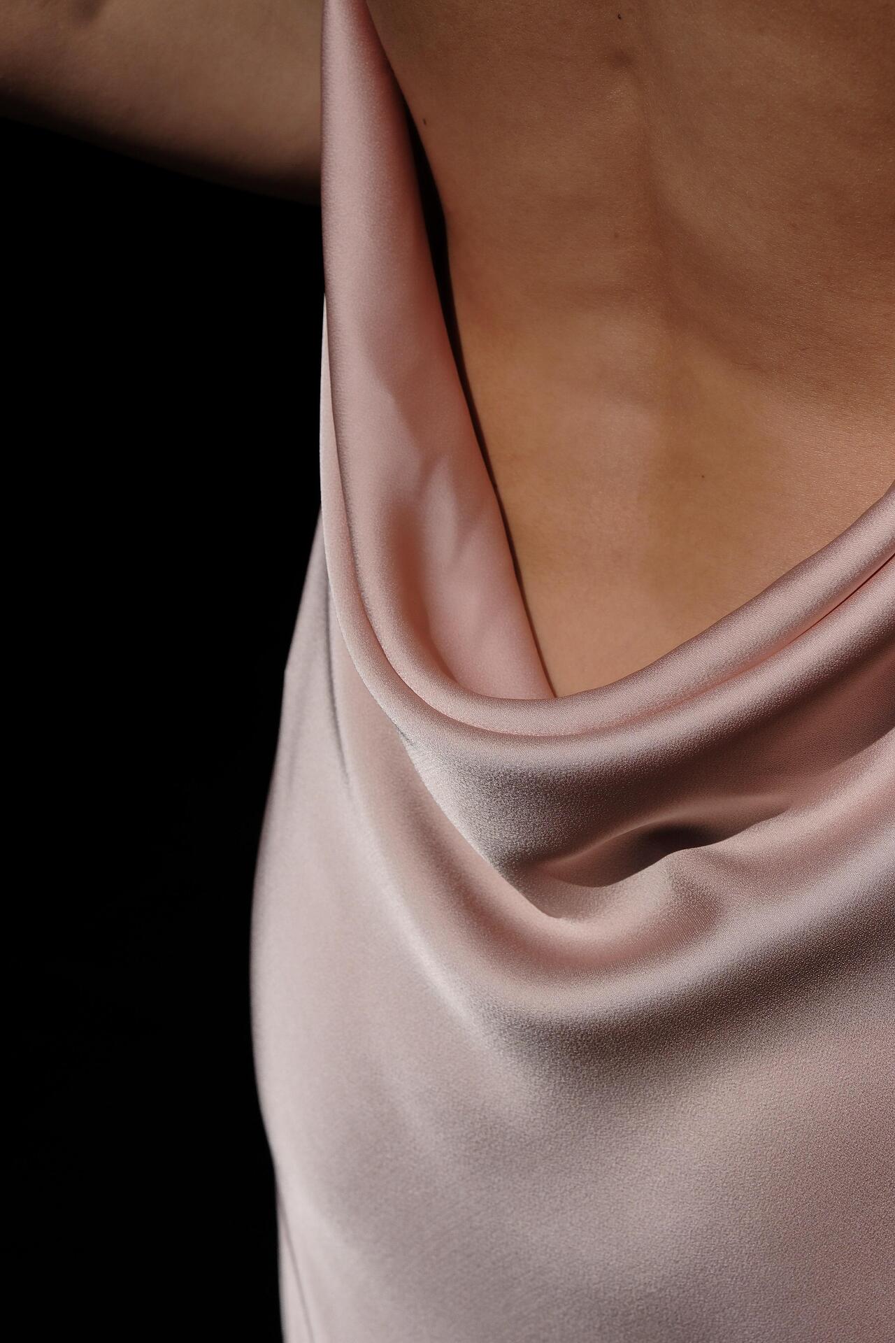 Dress: Rose Touch