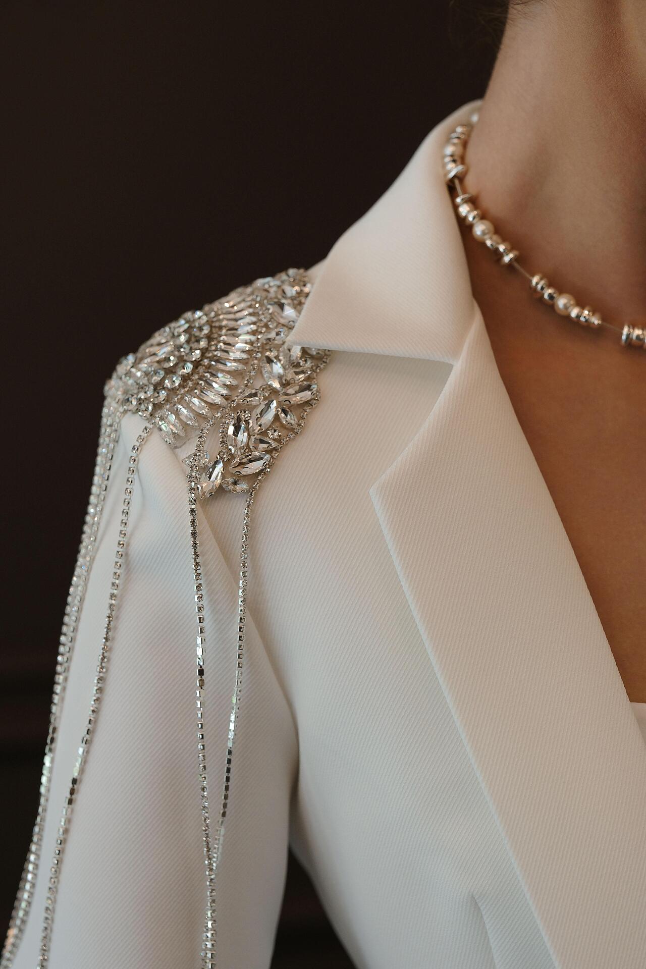 Delicate pearl and bead necklace: Ophelia 