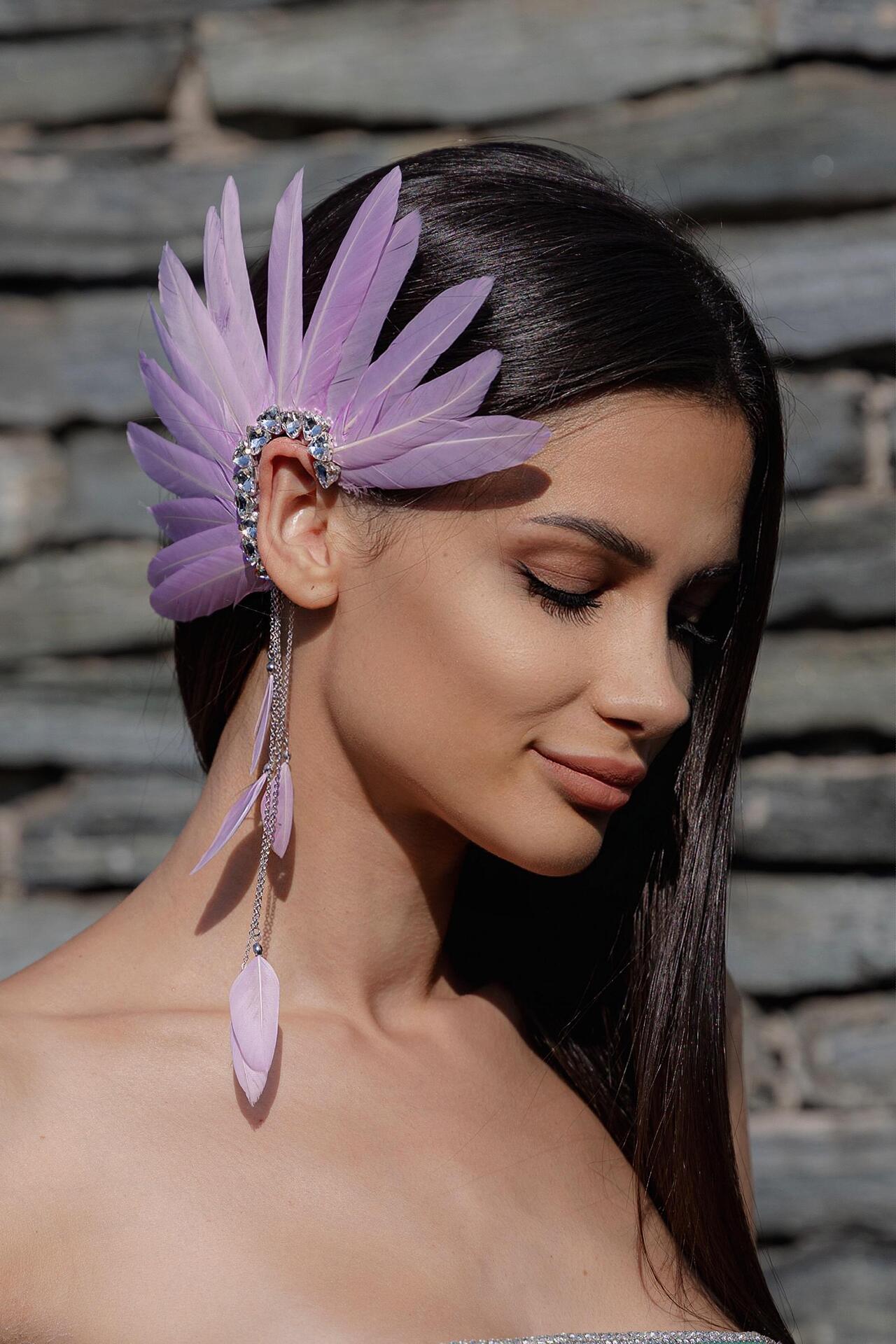 Purple earring/earring