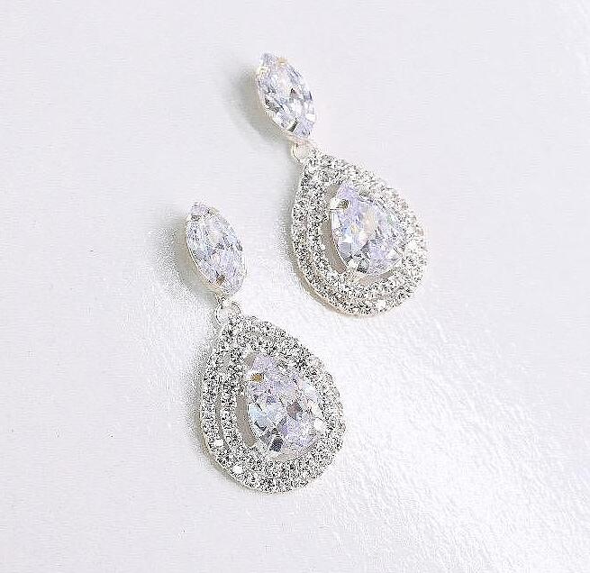 Earrings: Zirconium Earrings