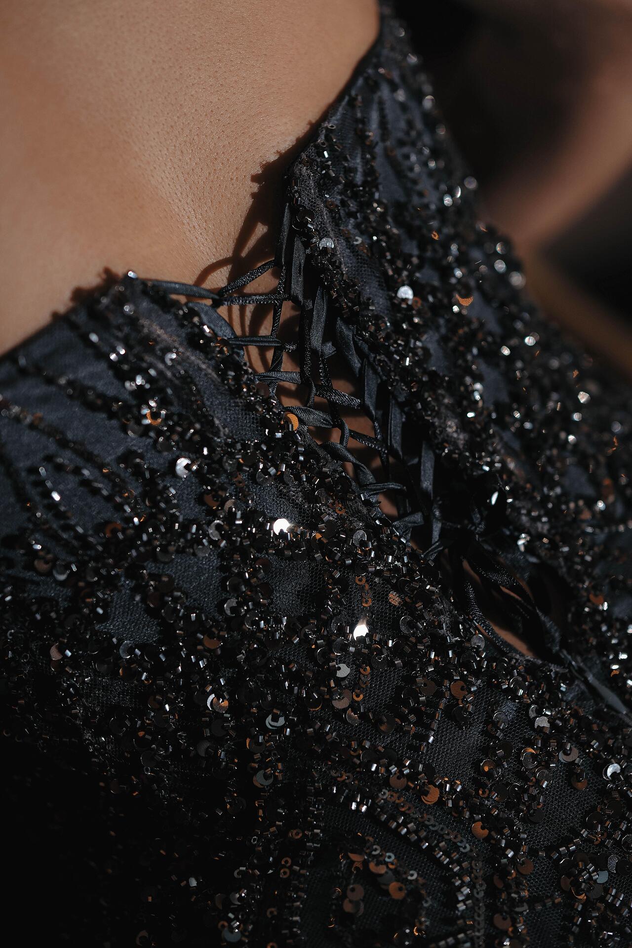 Formal dress dark gray: Tifani