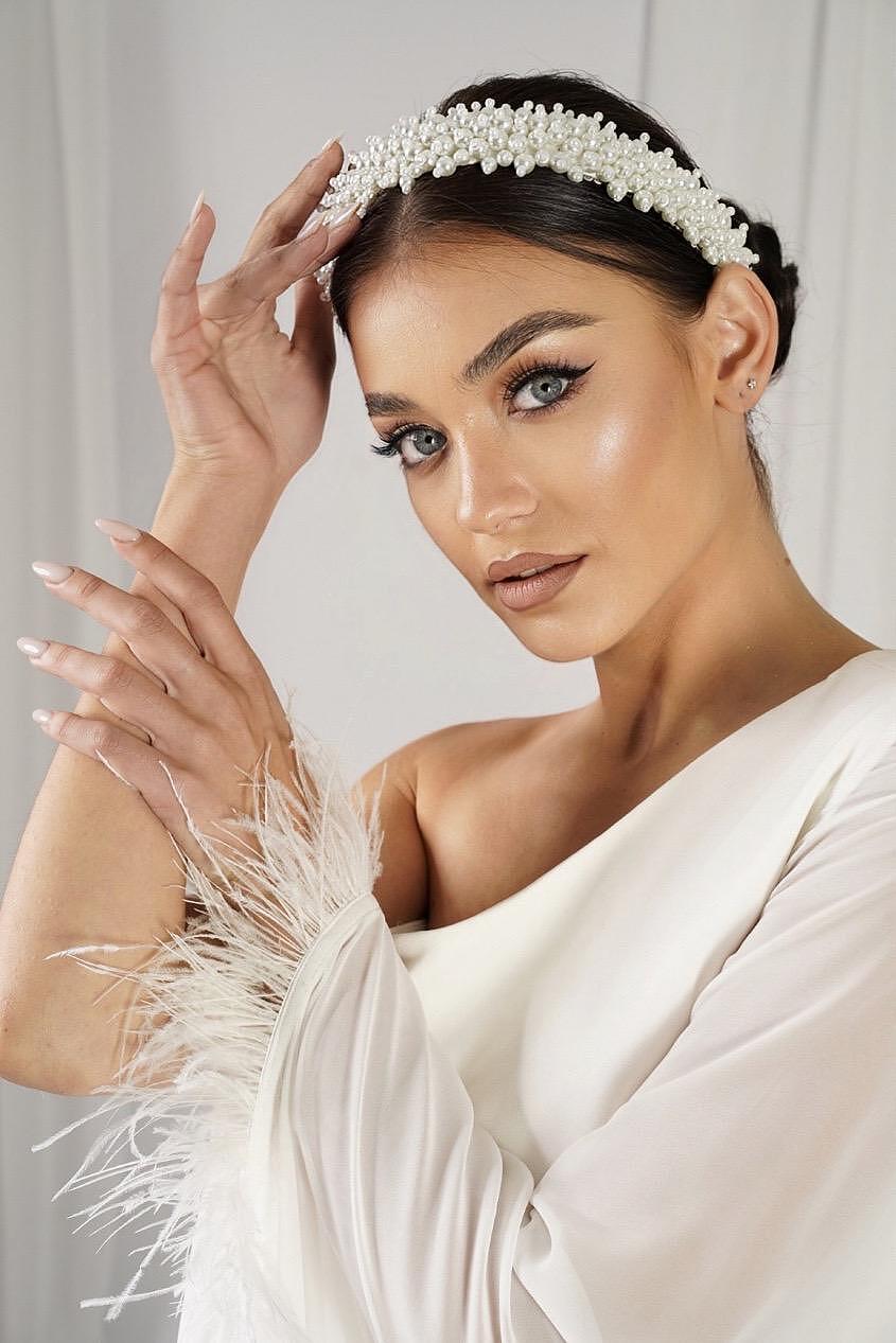 Pearl tiara: Chanel's Passion