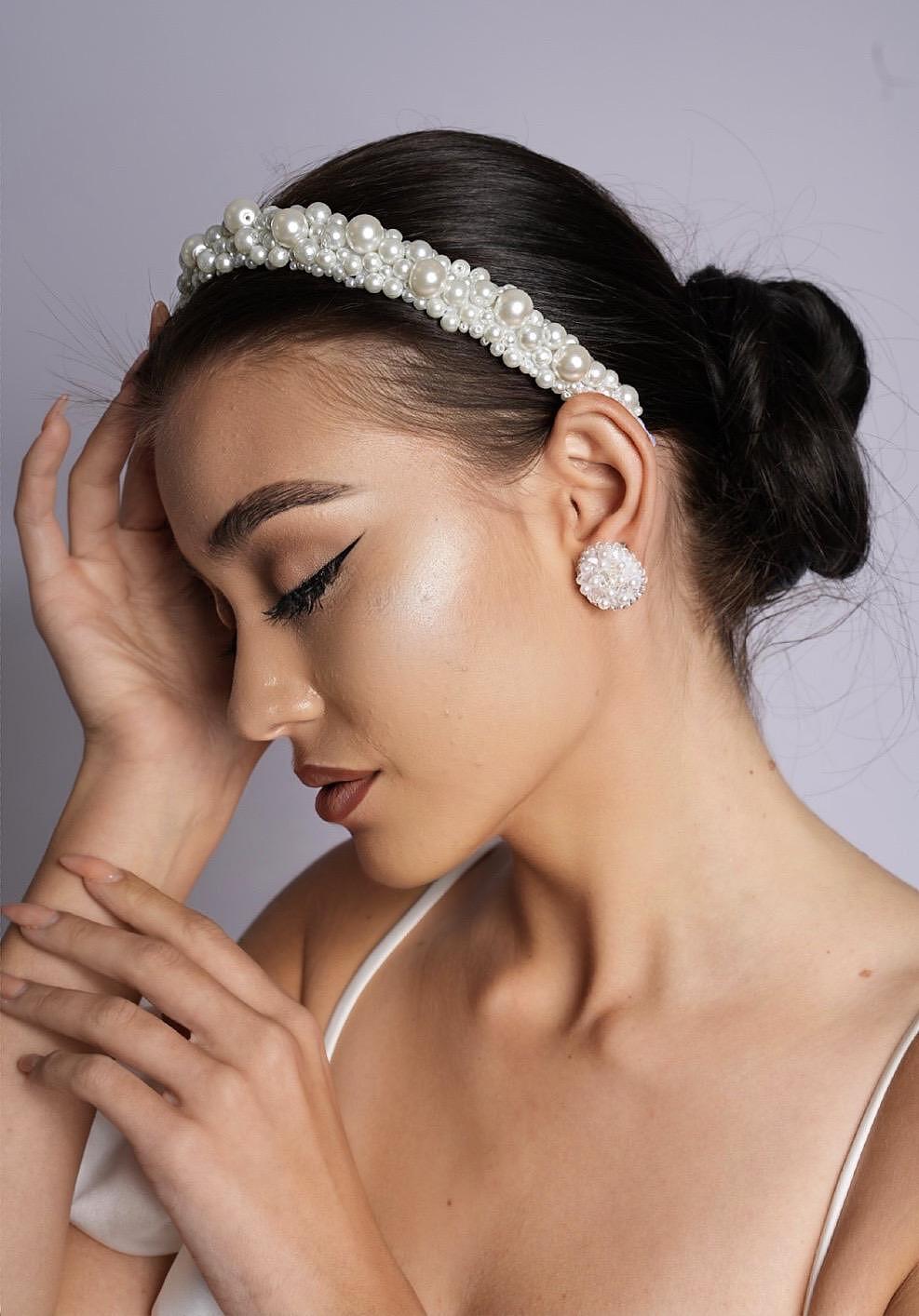 Pearl tiara: Wedding Pearls