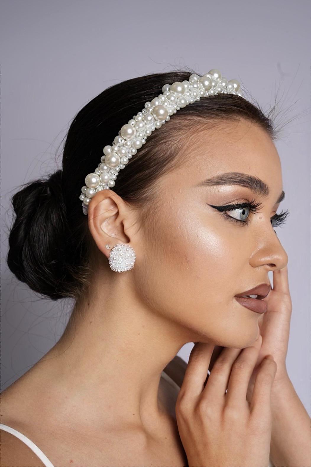 Pearl tiara: Wedding Pearls