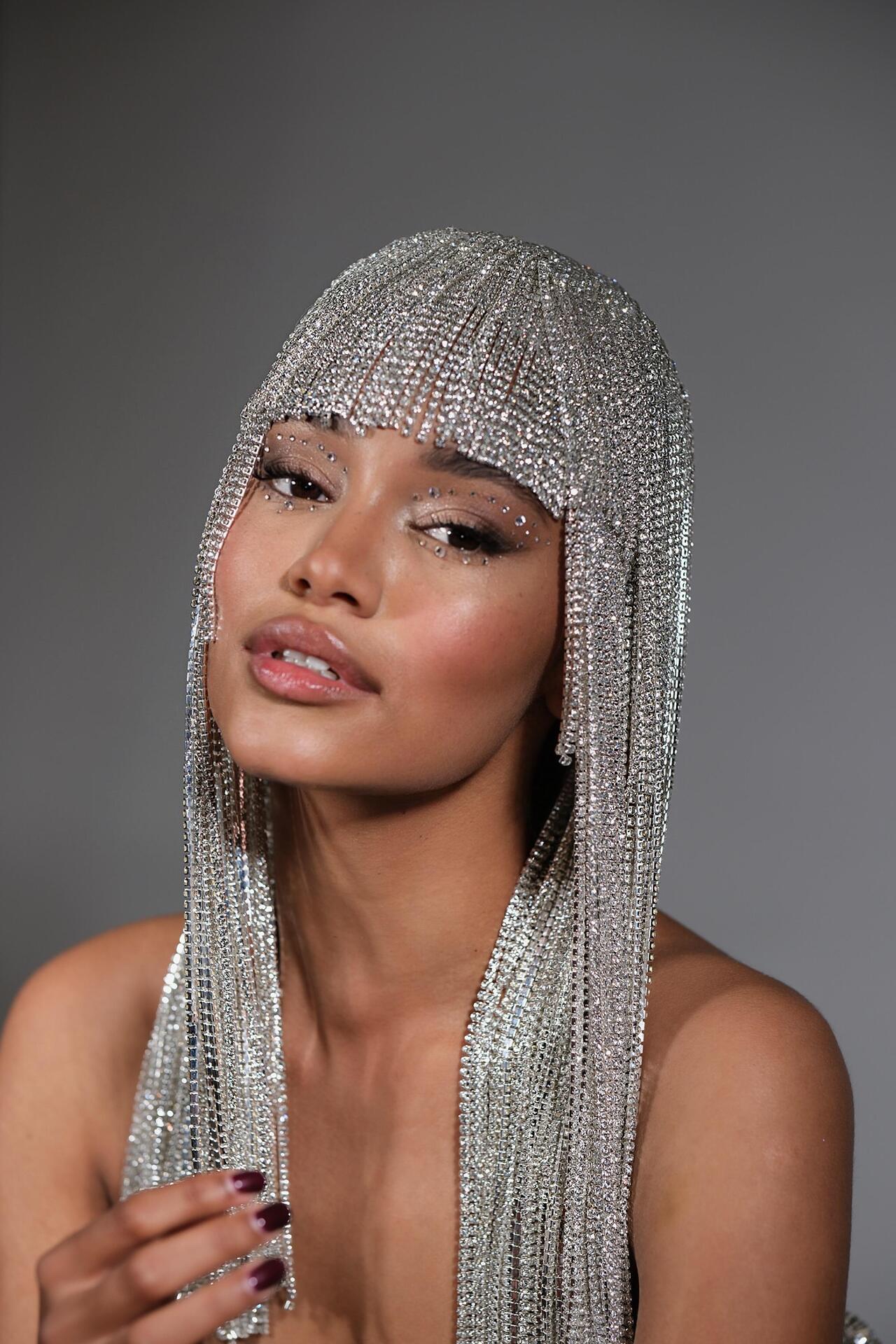 Wig with silver hanging crystals 