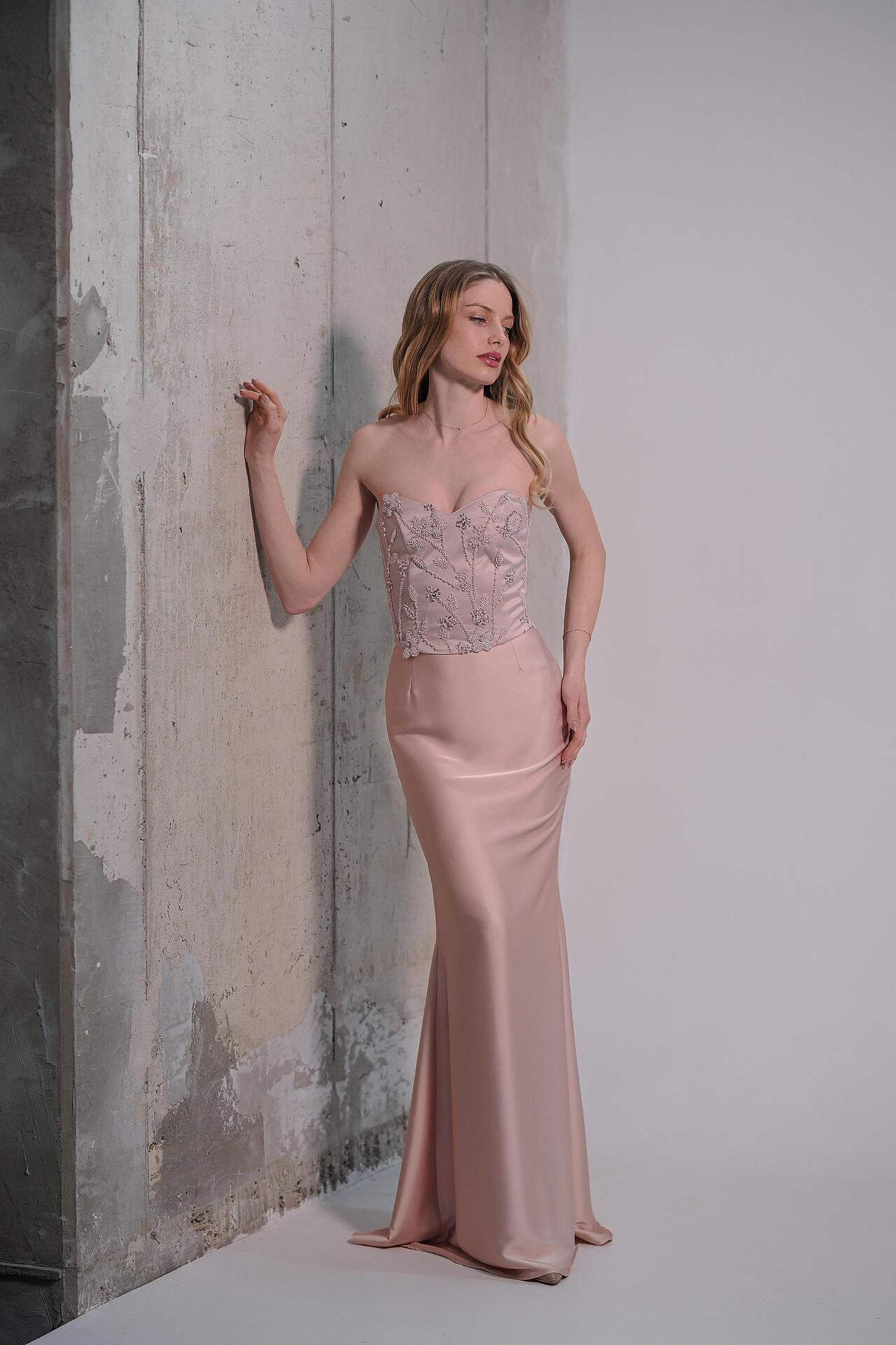 Maxi skirt in pink: Harmony 