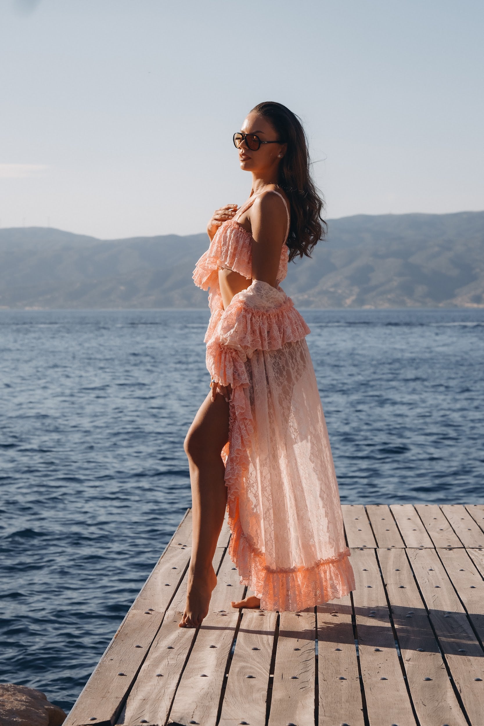 Дантелена жилетка в розово: Elarine