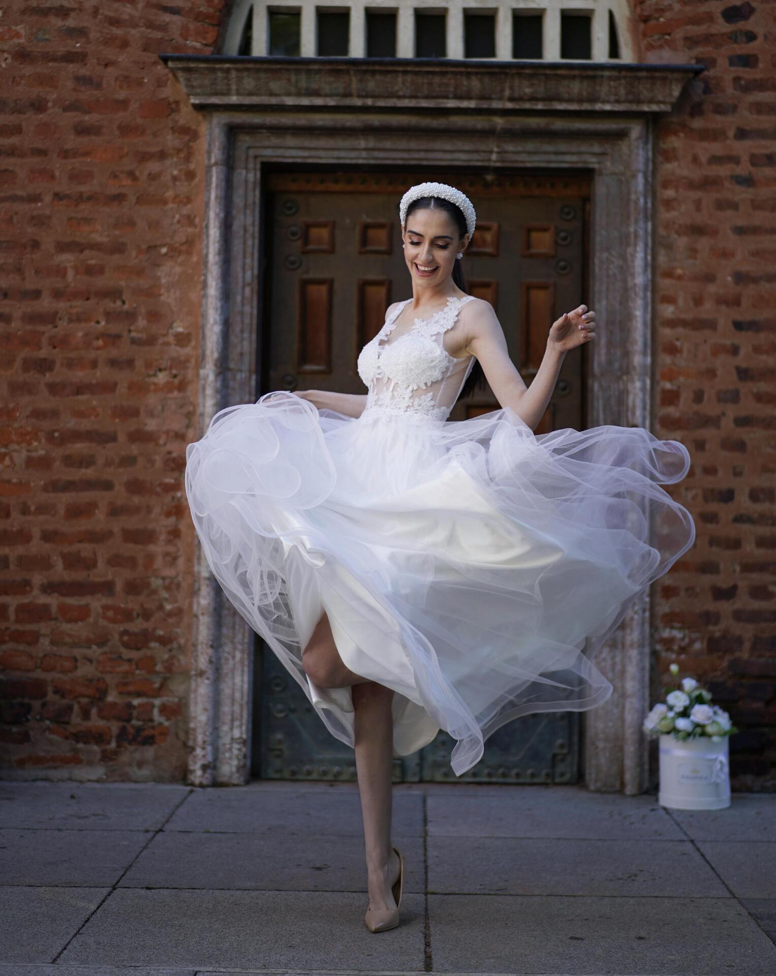 Dress: Light Flowers