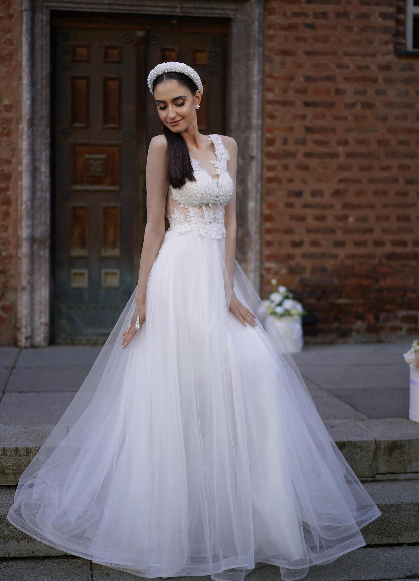 Dress: Light Flowers