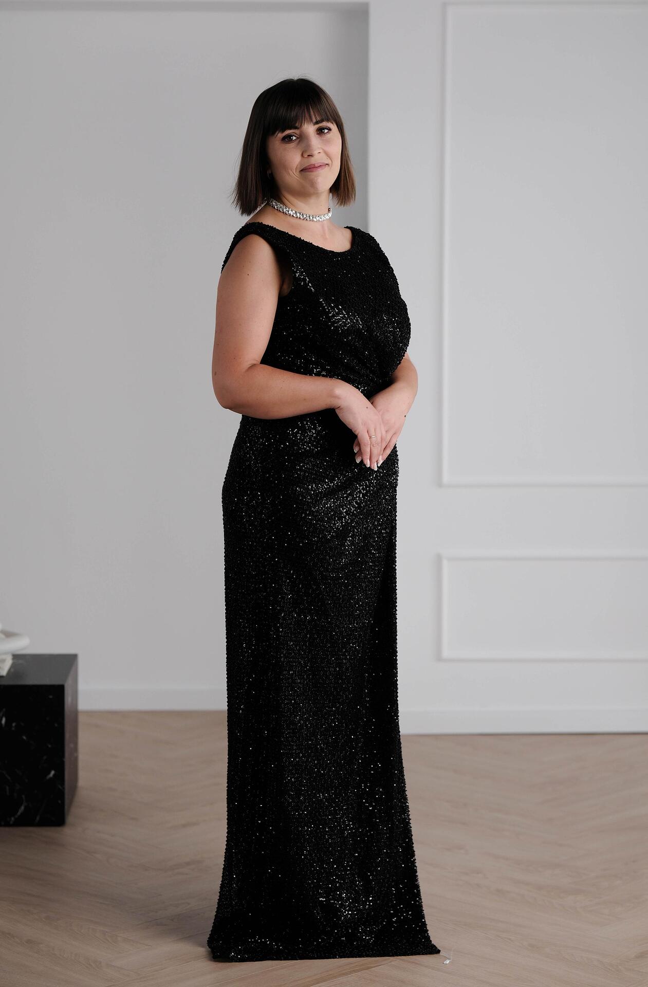 Shiny black dress (M-XXL) : Tatiana