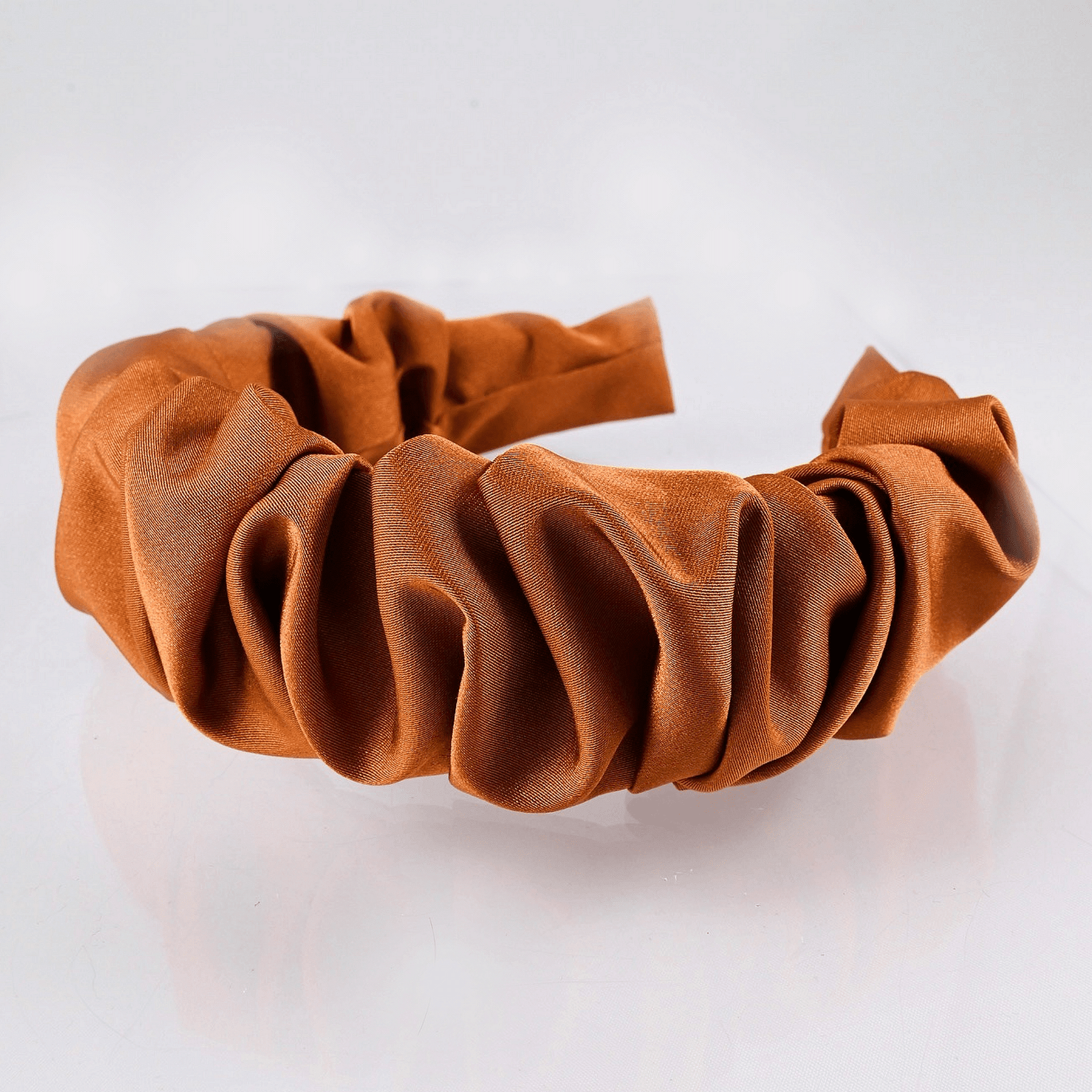 Satin tiara: Almond