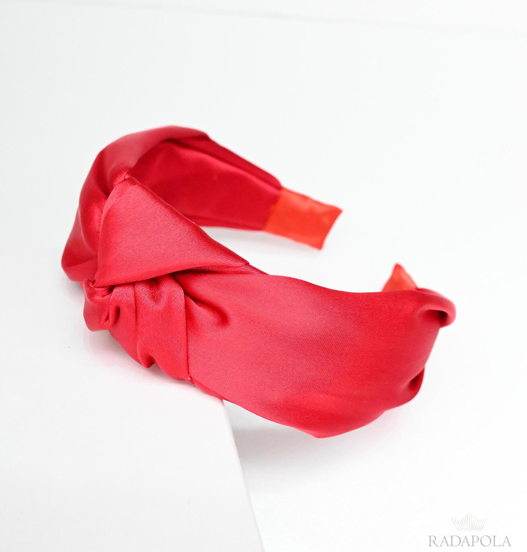 Satin tiara: Passion