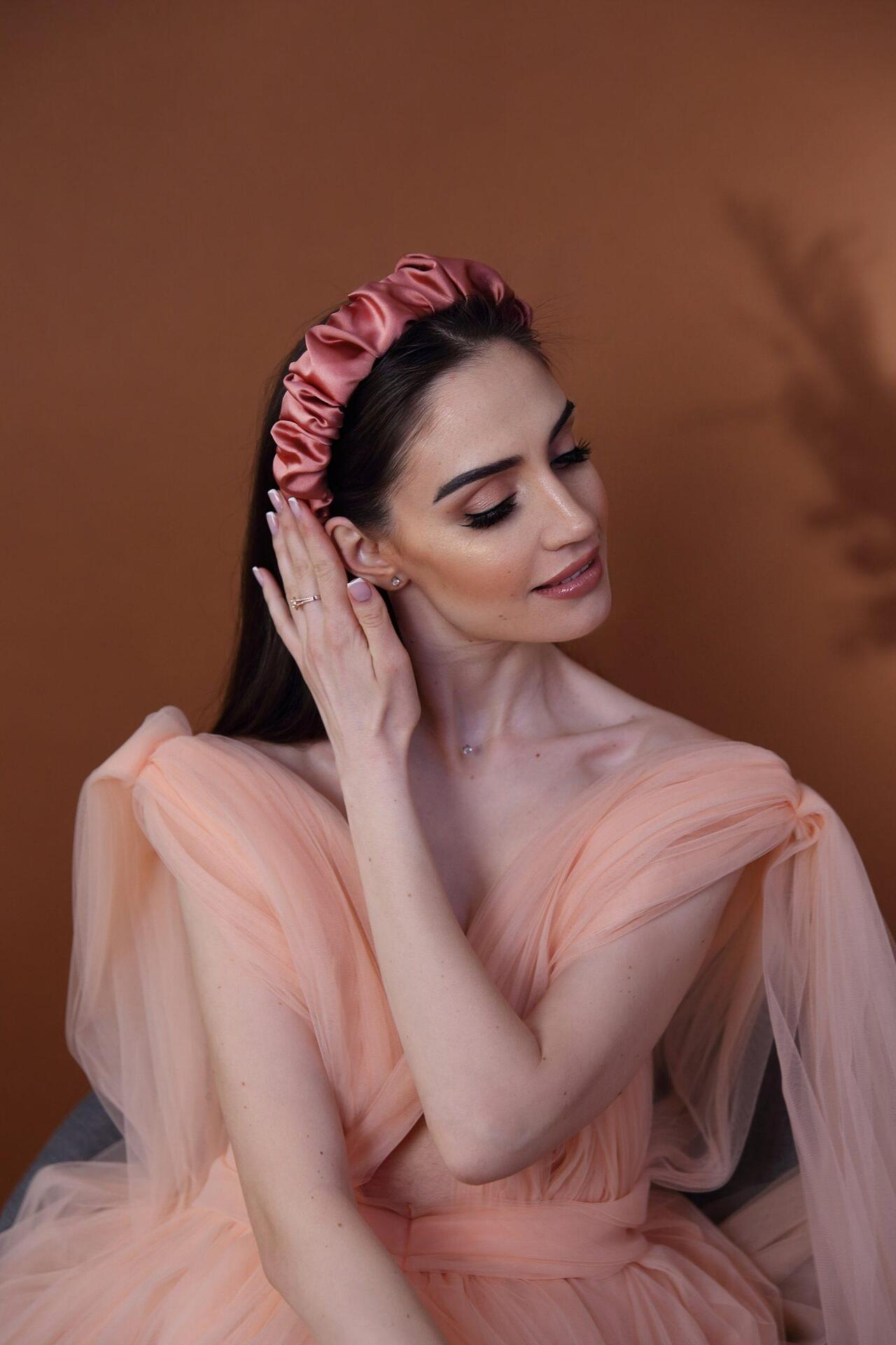 Satin Tiara: Peach
