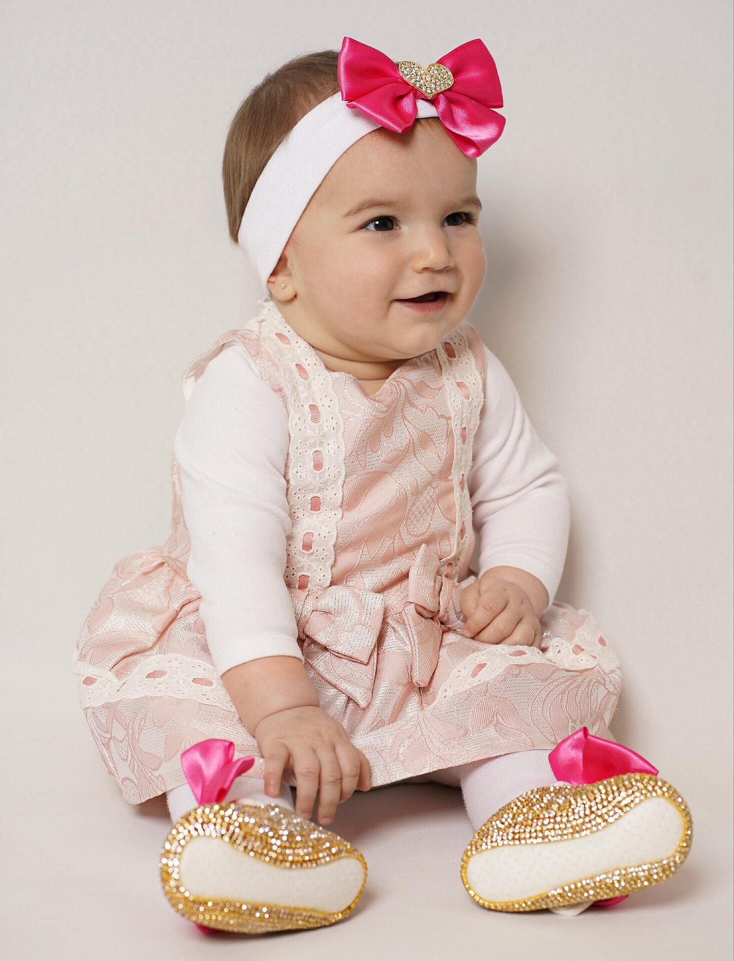 Baby shoes set with headband with ribbon in cyclamen