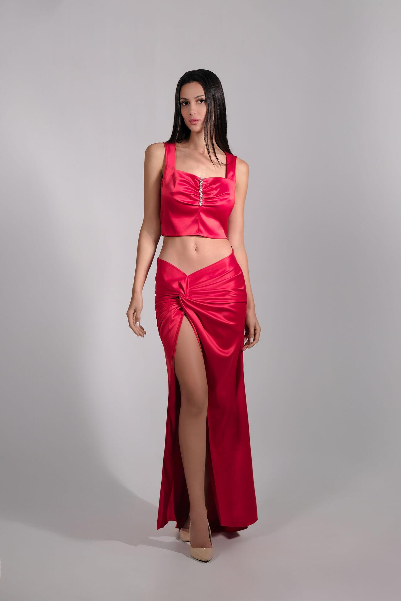 Red top with glitter elements: Chime 