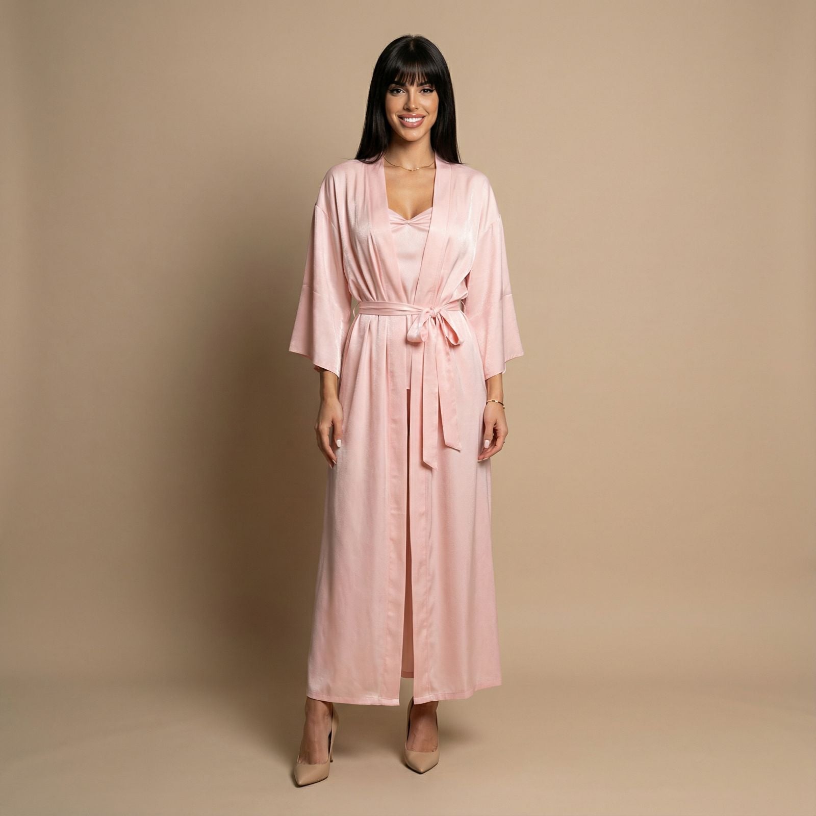 Сатенена рокля в розово: Glowin